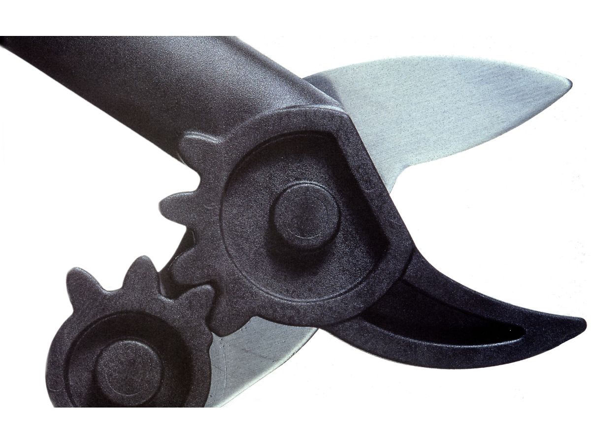Сучкорез контактный L31 FISKARS PowerGear малый 