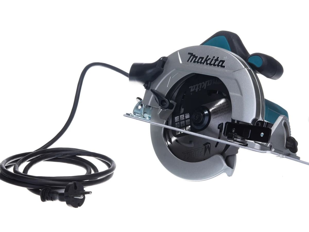 Циркулярная пила сетевая MAKITA HS7611