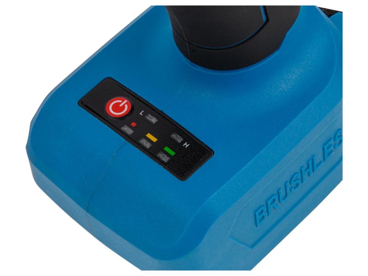 Аккумуляторный ударный гайковерт BULL SC 1801 XLTpro 18 В, 1000 Н*м, 3/4"