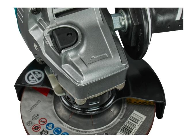 Аккумуляторная углошлифмашина MAKITA XGT GA050GZ 40В