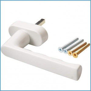 Ruchka-dlya-okon-iz-PVKH-Hoppe-Hamburg-2