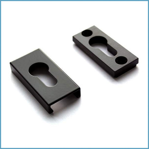 Nakladka-na-tsilindr-zamka-pryamougolnaya-Interplast-2